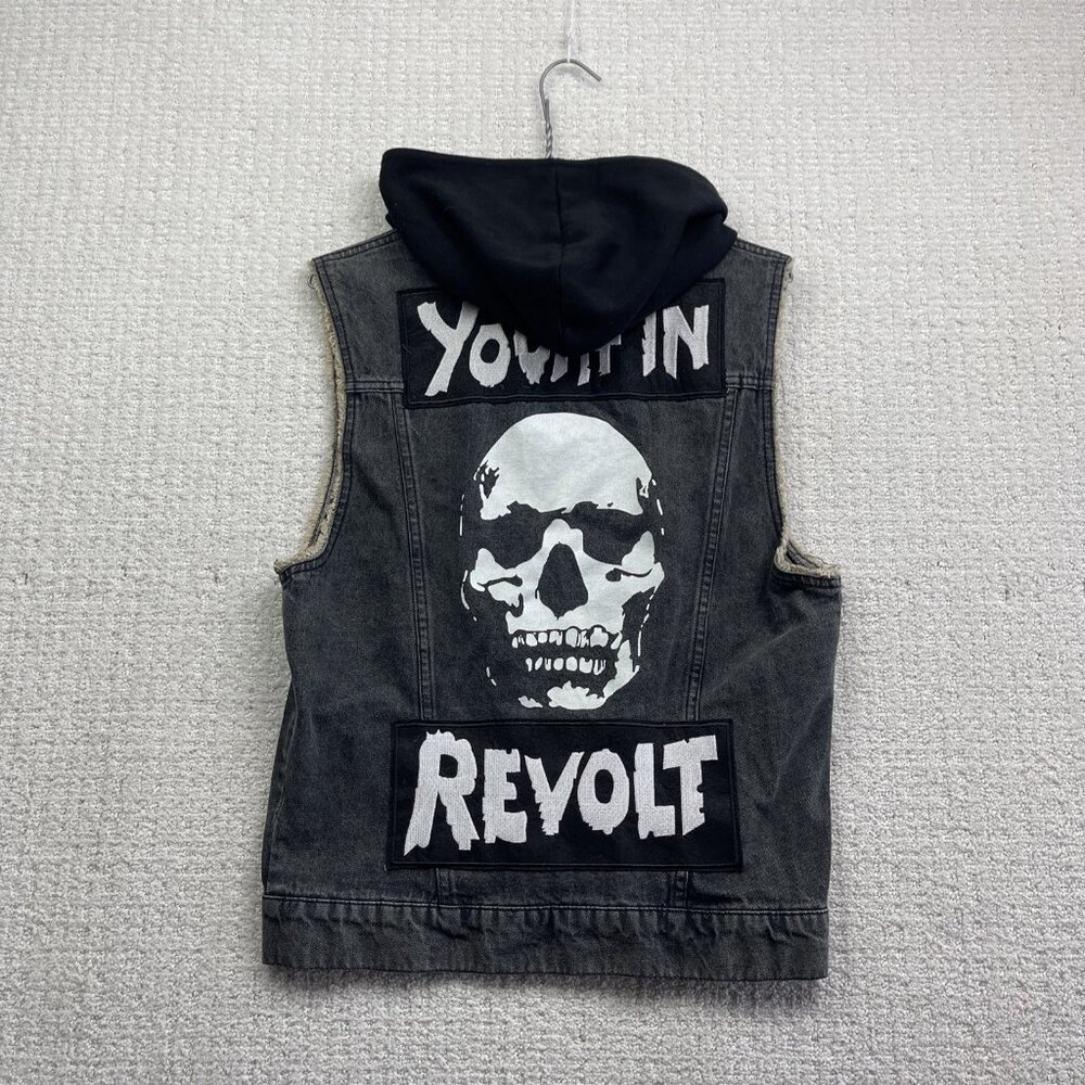 H & M Youth in Revolt Grey Denim jeans vest Hooded Skull Goth Emo Men Sz S Punk
